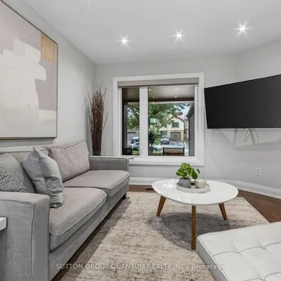 4413,&nbsp;Lee, Rathwood, Mississauga