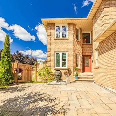 743,&nbsp;Winterton, Hurontario, Mississauga