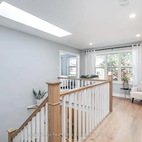 Premium freehold home for sale: 1542, Hollywell, East Credit, Mississauga