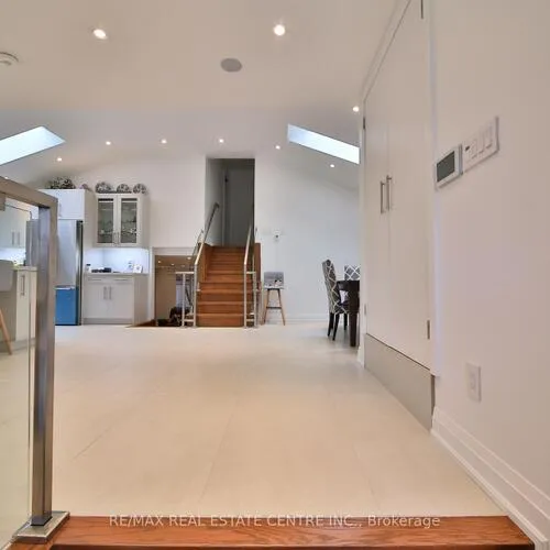 Premium freehold home for sale: 3158, Valmarie, Erindale, Mississauga