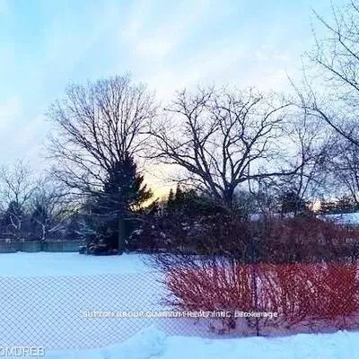 1142,&nbsp;Haig, Lakeview, Mississauga