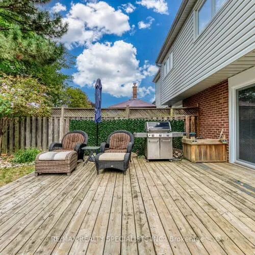 Premium freehold home for sale: 4089, BARBICAN, Erin Mills, Mississauga
