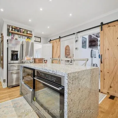 174,&nbsp;Angelene, Mineola, Mississauga