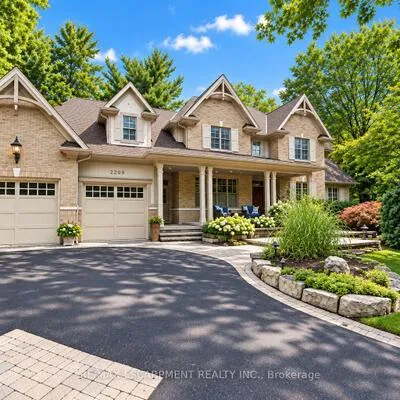 2209,&nbsp;Pineneedle, Erindale, Mississauga
