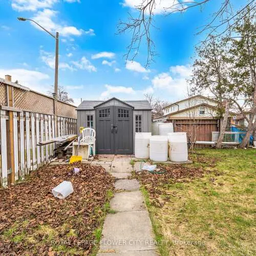 Premium freehold home for sale: 3027, Coral, Malton, Mississauga