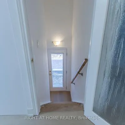 1480,&nbsp;Kenmuir, Mineola, Mississauga