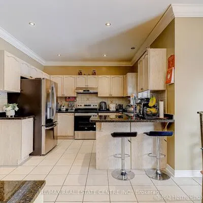 806,&nbsp;White Clover, East Credit, Mississauga