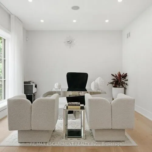 Premium freehold home for sale: 1544, Lochlin, Mineola, Mississauga
