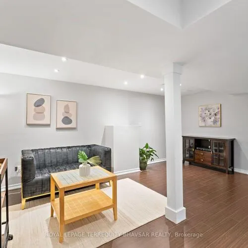 Premium freehold home for sale: 6559, Sapling, Lisgar, Mississauga