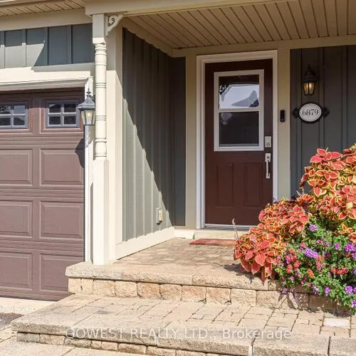 Premium freehold home for sale: 6879, Postmaster, Meadowvale Village, Mississauga