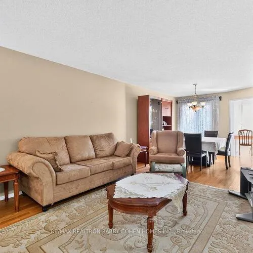 Premium freehold home for sale: 2528, Willowburne, Central Erin Mills, Mississauga