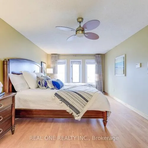 Premium freehold home for sale: 3310, Jackpine, Erin Mills, Mississauga