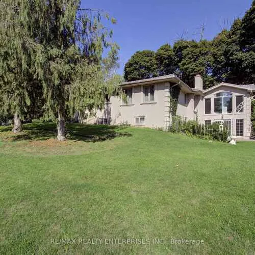 Premium freehold home for sale: 551, Cochise, Lorne Park, Mississauga