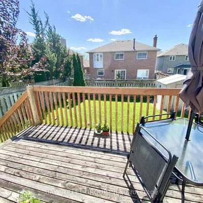 920, College Manor, Gorham-College Manor, Newmarket