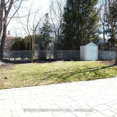 417, Borden, Central Newmarket, Newmarket