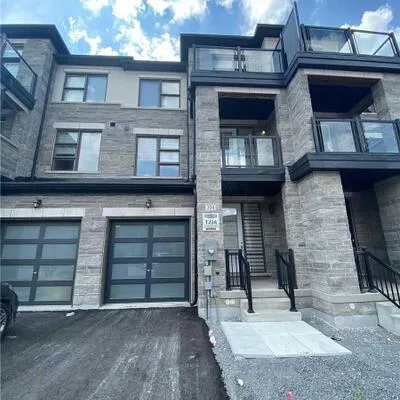 334,&nbsp;Laplante, Summerhill Estates, Newmarket