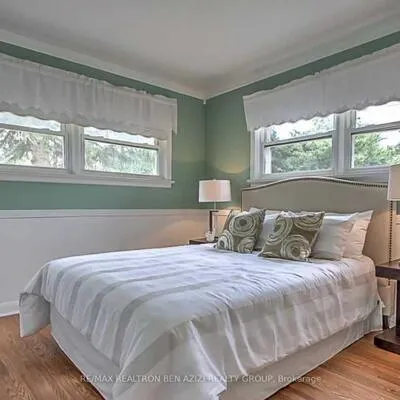 49,&nbsp;Don Mor, Central Newmarket, Newmarket