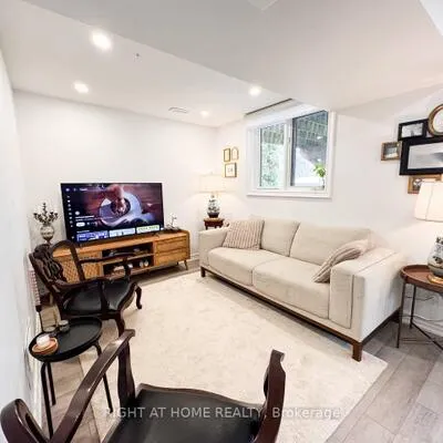 361,&nbsp;Gaston, Gorham-College Manor, Newmarket