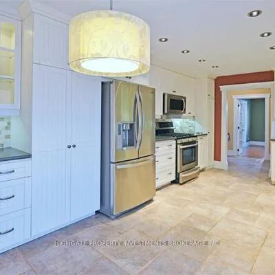 221,&nbsp;Sheffield, Bristol-London, Newmarket