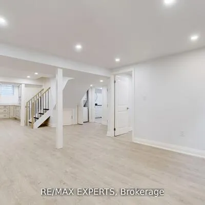 1097,&nbsp;Wildwood, Gorham-College Manor, Newmarket