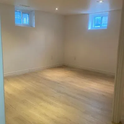 92,&nbsp;Septonne, Bristol-London, Newmarket