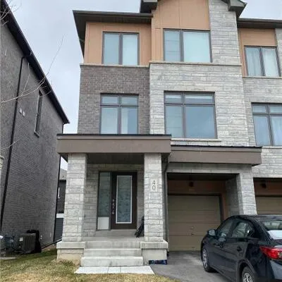 40,&nbsp;Vantage Loop, Woodland Hill, Newmarket