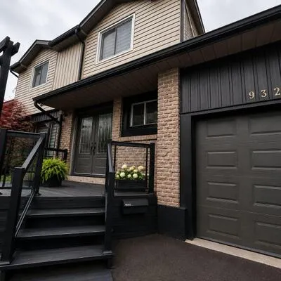 932,&nbsp;Elgin, Huron Heights-Leslie Valley, Newmarket