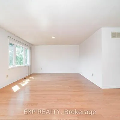195,&nbsp;Savage, Armitage, Newmarket