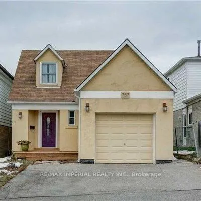 757,&nbsp;Pam, Huron Heights-Leslie Valley, Newmarket
