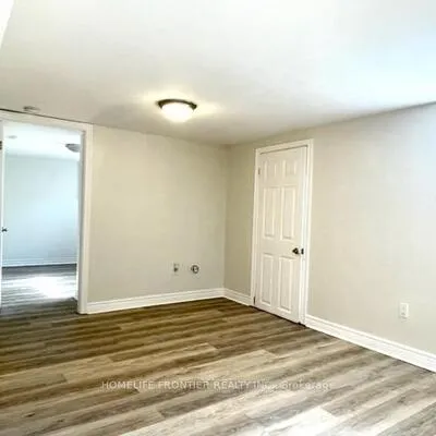 981,&nbsp;Davis, Huron Heights-Leslie Valley, Newmarket