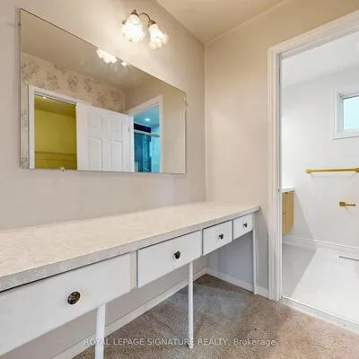 94,&nbsp;Howlett, Huron Heights-Leslie Valley, Newmarket