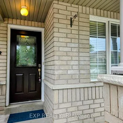 384,&nbsp;Flagstone, Woodland Hill, Newmarket