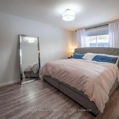 807,&nbsp;Greenfield, Huron Heights-Leslie Valley, Newmarket