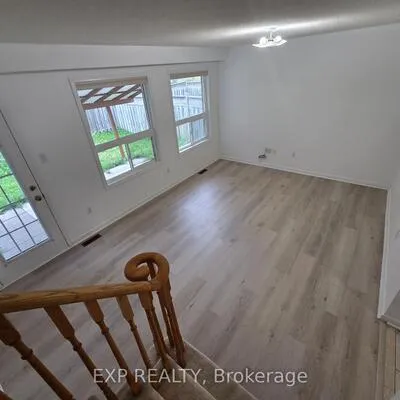 384,&nbsp;Flagstone, Woodland Hill, Newmarket