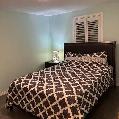 832, Boronia, Huron Heights-Leslie Valley, Newmarket