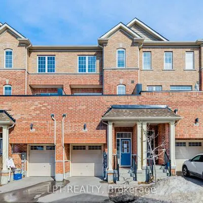 247,&nbsp;Harding Park, Glenway Estates, Newmarket