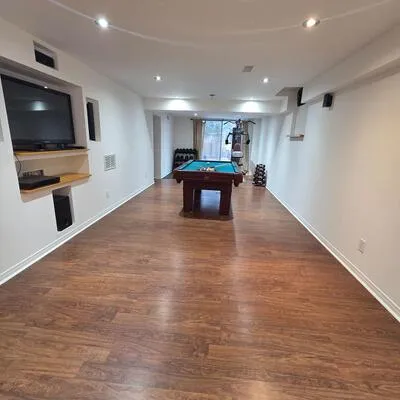 122, Lowe, Huron Heights-Leslie Valley, Newmarket