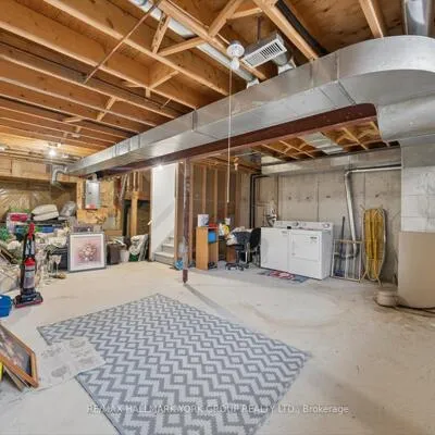 30,&nbsp;Jordanray, Summerhill Estates, Newmarket