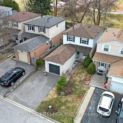 742,&nbsp;Beman, Huron Heights-Leslie Valley, Newmarket