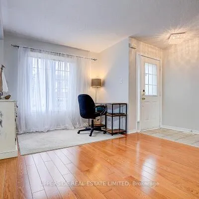 274,&nbsp;Flagstone, Woodland Hill, Newmarket