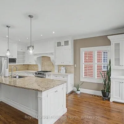 727,&nbsp;Madeline, Stonehaven-Wyndham, Newmarket
