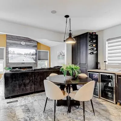 13,&nbsp;Eves, Glenway Estates, Newmarket