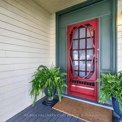 221,&nbsp;Prospect, Central Newmarket, Newmarket