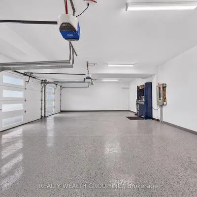 299,&nbsp;Second, Central Newmarket, Newmarket
