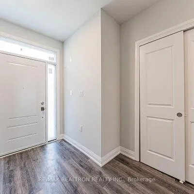 260,&nbsp;Eagle, Central Newmarket, Newmarket