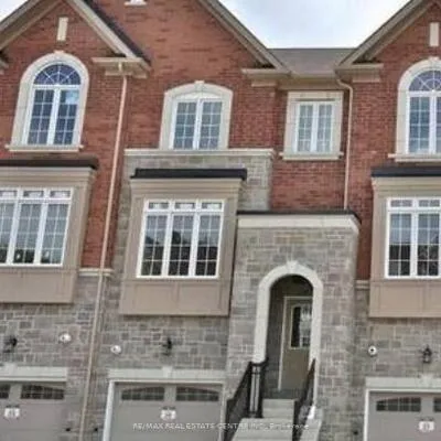 211,&nbsp;Appleton, Central Newmarket, Newmarket