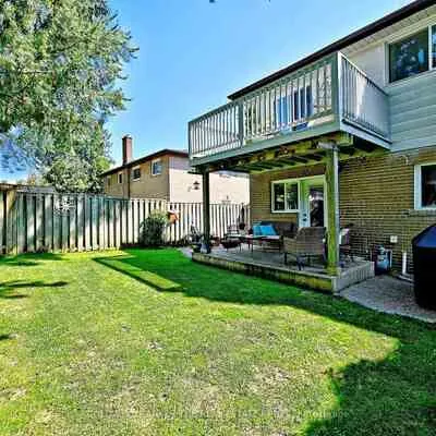 140,&nbsp;Lundy's, Huron Heights-Leslie Valley, Newmarket