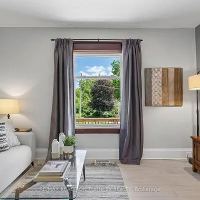72,&nbsp;Vincent, Bristol-London, Newmarket