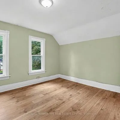 592,&nbsp;Gorham, Gorham-College Manor, Newmarket