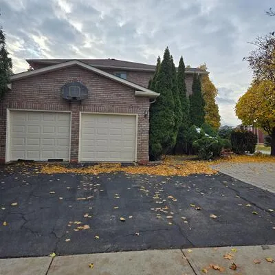 2470,&nbsp;Wynten, 1004 - CV Clearview, Oakville